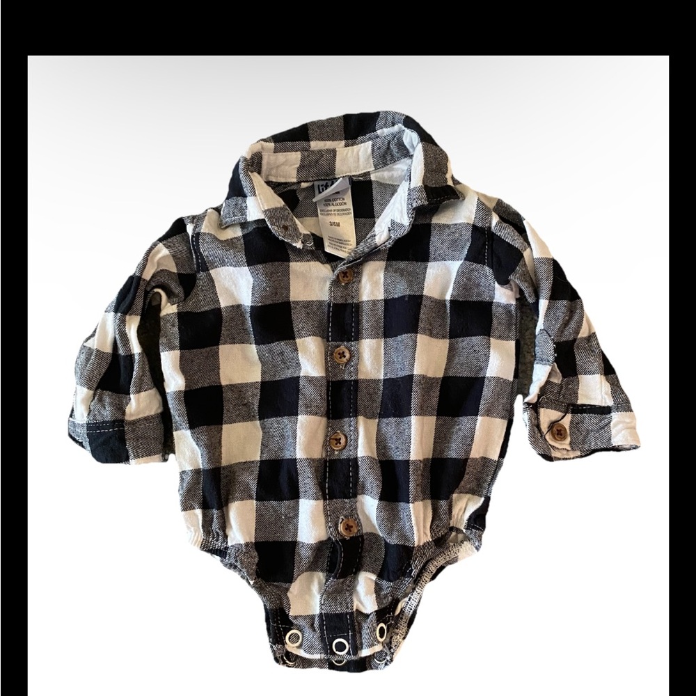NWOT Baby Boy 3-6 months - Black & White Plaid Baby Onesie